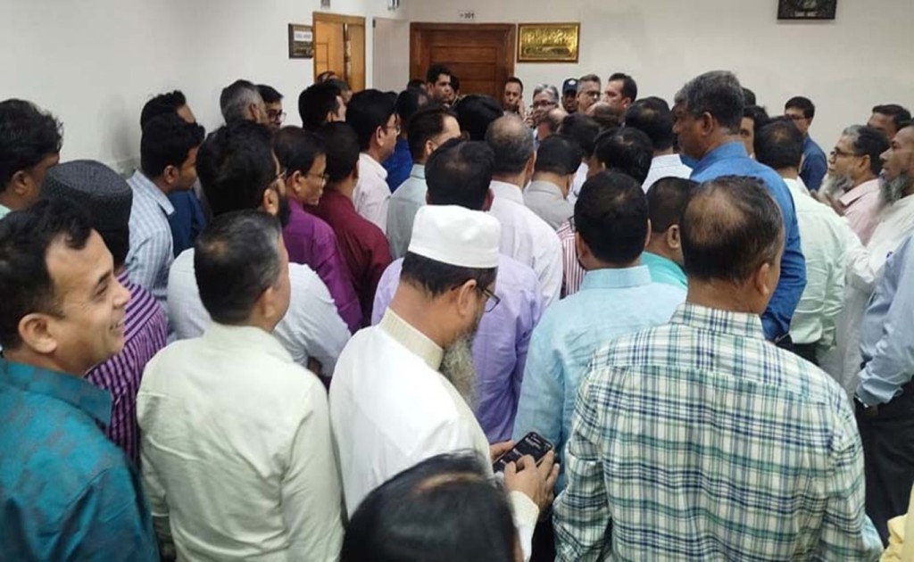 এনআইডি সেবা ইসির অধীনে না রাখলে কর্মবিরতিতে যাওয়ার হুঁশিয়ারি 4 Untitled 2 Recovered Recovered Recovered 1741253903 এনআইডি সেবা ইসির অধীনে না রাখলে কর্মবিরতিতে যাওয়ার হুঁশিয়ারি