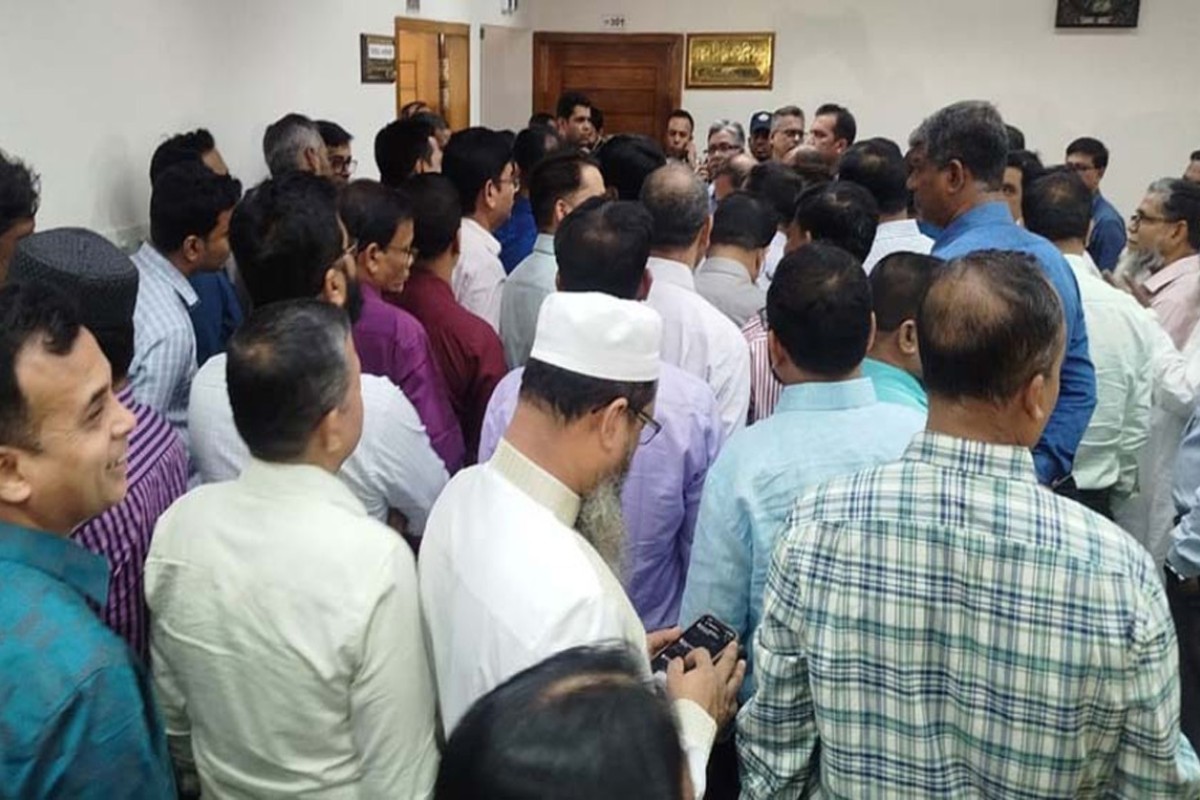 এনআইডি সেবা ইসির অধীনে না রাখলে কর্মবিরতিতে যাওয়ার হুঁশিয়ারি