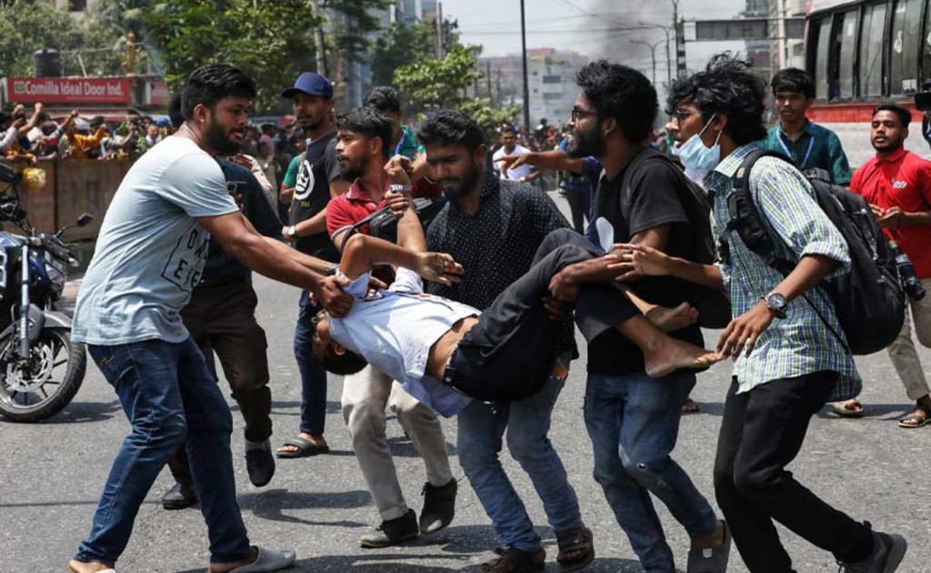 ‘সি’ ক্যাটাগরিতে ৭৭২ জন ‘জুলাই যোদ্ধা’র তালিকার গেজেট প্রকাশ 2 Untitled 2 Recovered Recovered Recovered 1741274616 ‘সি’ ক্যাটাগরিতে ৭৭২ জন ‘জুলাই যোদ্ধা’র তালিকার গেজেট প্রকাশ