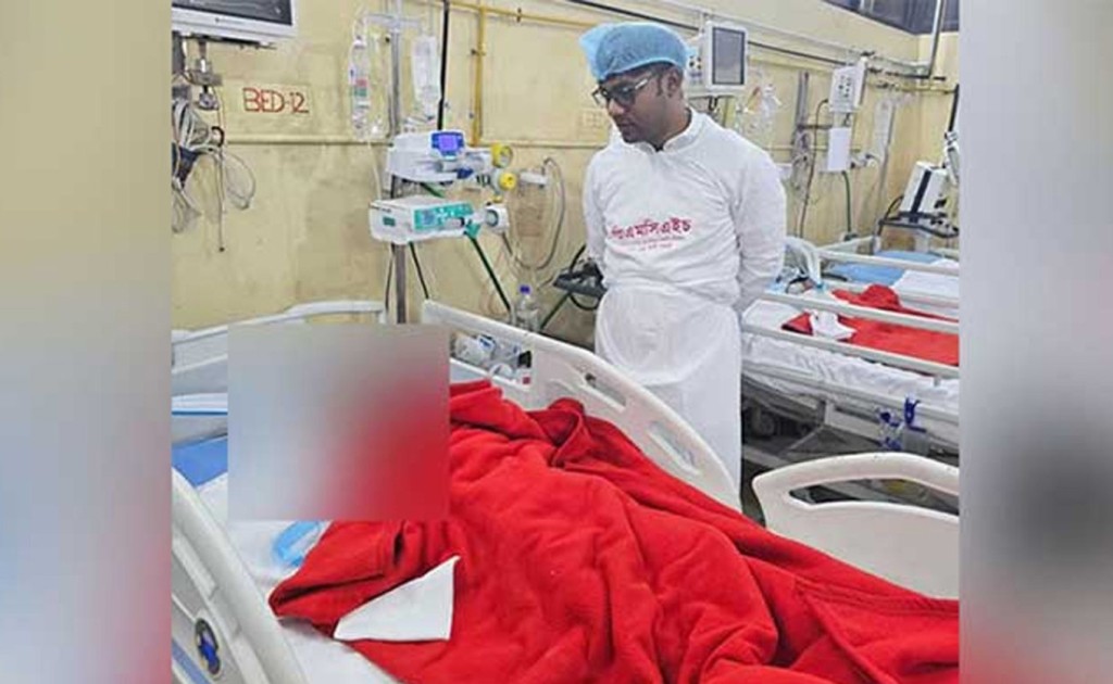 মাগুরার সেই শিশুটির অবস্থা আশঙ্কাজনক, চিকিৎসকদের মেডিকেল বোর্ড গঠন 2 Untitled 2 Recovered Recovered Recovered 1741427727 মাগুরার সেই শিশুটির অবস্থা আশঙ্কাজনক, চিকিৎসকদের মেডিকেল বোর্ড গঠন