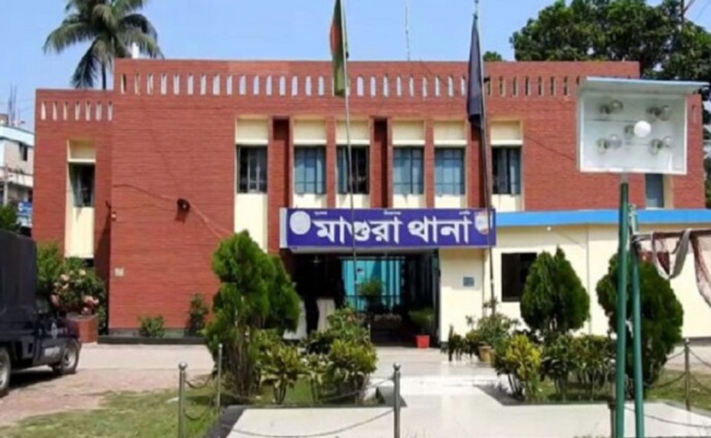 মাগুরায় শিশু ধর্ষণ মামলার চার আসামিই গ্রেপ্তার 3 Untitled 2 Recovered Recovered Recovered 1741429235 মাগুরায় শিশু ধর্ষণ মামলার চার আসামিই গ্রেপ্তার