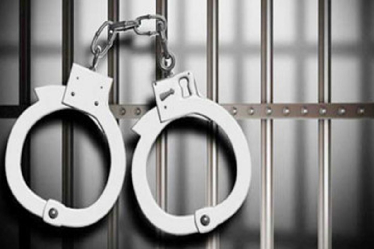 র‌্যাব পরিচয়ে ডাকাতি, মূলহোতাসহ গ্রেপ্তার ৪