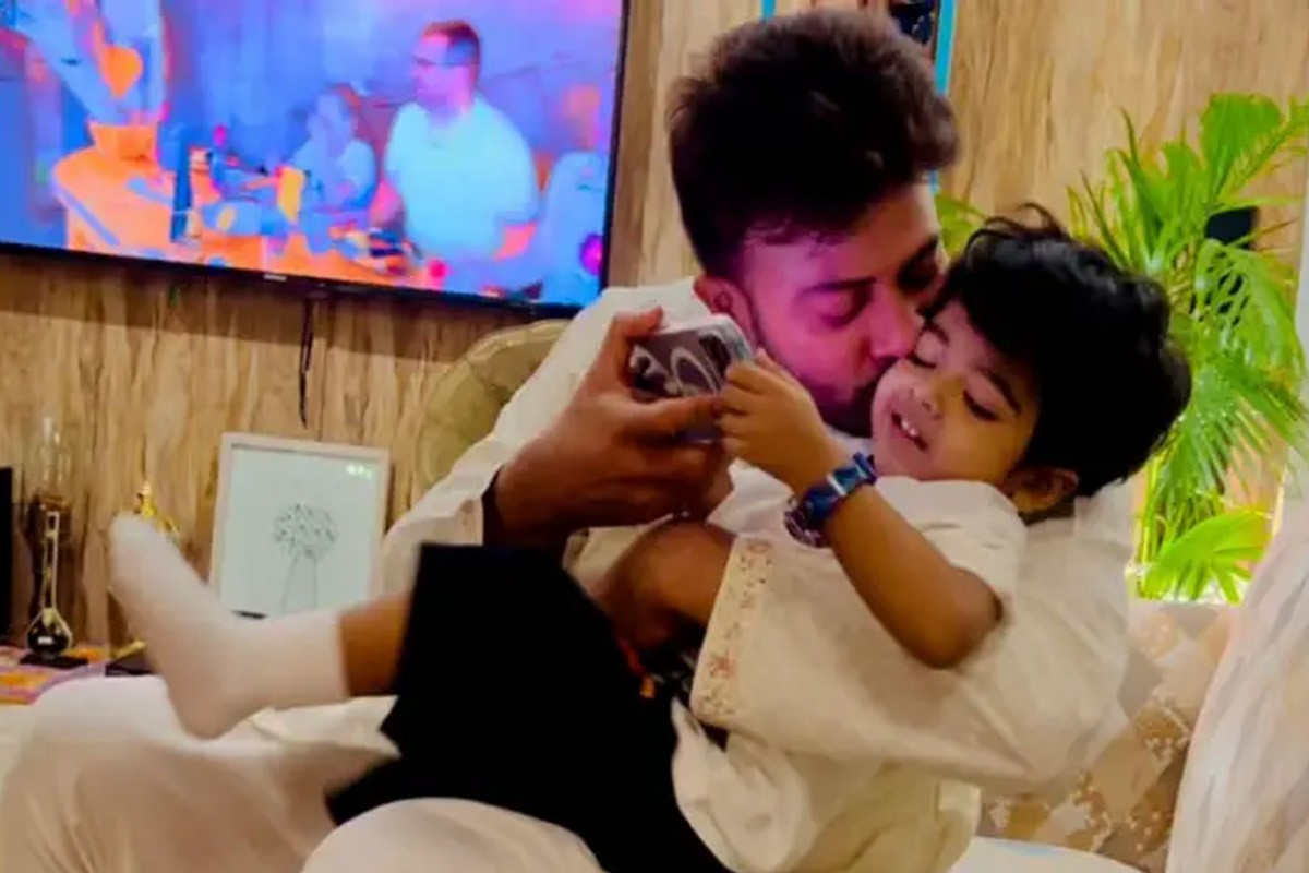 বুবলির ছেলের জন্মদিনে যে দোয়া করলেন বাবা শাকিব খান