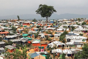 এপ্রিল থেকে রোহিঙ্গাদের খাবারে বরাদ্দ অর্ধেকের বেশি কমানোর পরিকল্পনা জাতিসংঘের