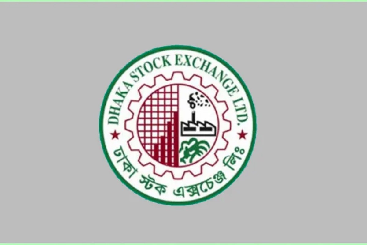 শেয়ার বাজারে দরপতন:লেনদেন কমে ৩০০ কোটি টাকার ঘরে