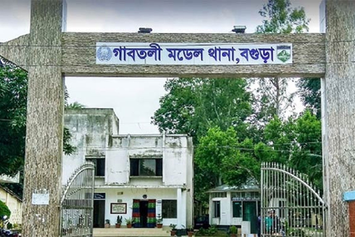 বগুড়ায় পুকুরপাড় থেকে স্কুলছাত্রের লাশ উদ্ধার