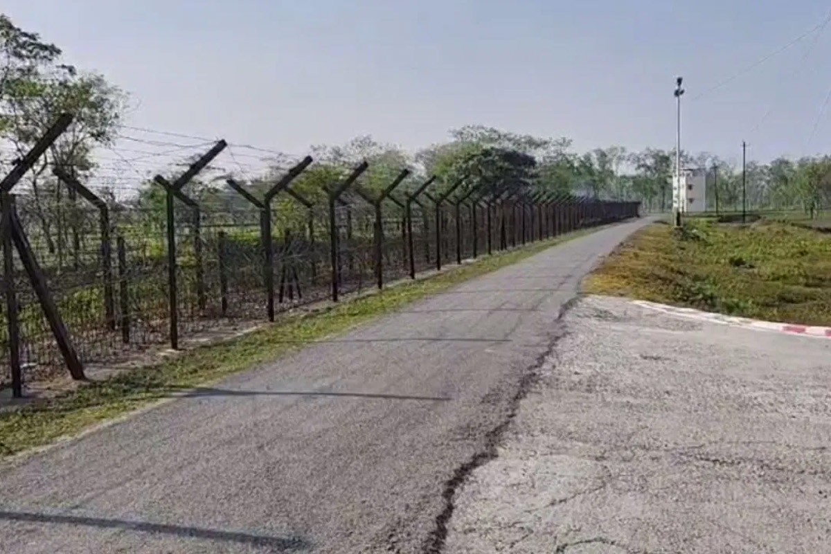 সাজাভোগ শেষে ভারত থেকে দেশে ফিরলো ২১ জন