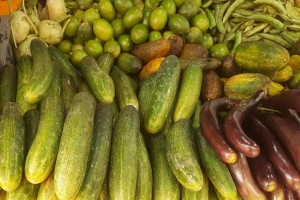 রমজানে বেগুন ও শসার দামে সেঞ্চুরি: বেড়ে চলছে লেবুর দাম