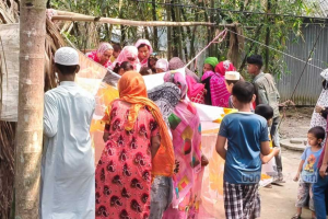 লক্ষ্মীপুরে হাসপাতালে যাওয়ার পথে বাসচাপায় মা-ছেলের মৃত্যু