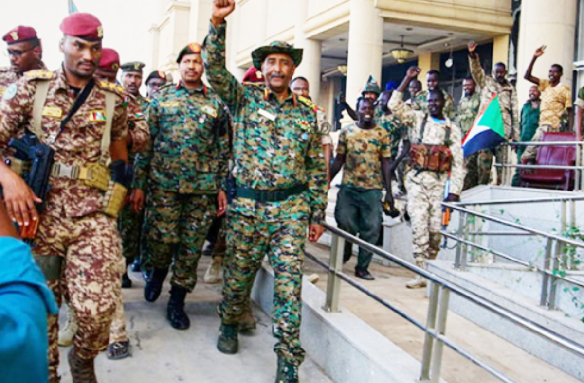 খার্তুম ‘মুক্ত’ ঘোষণা সেনাপ্রধানের, পালালো বিদ্রোহীরা
