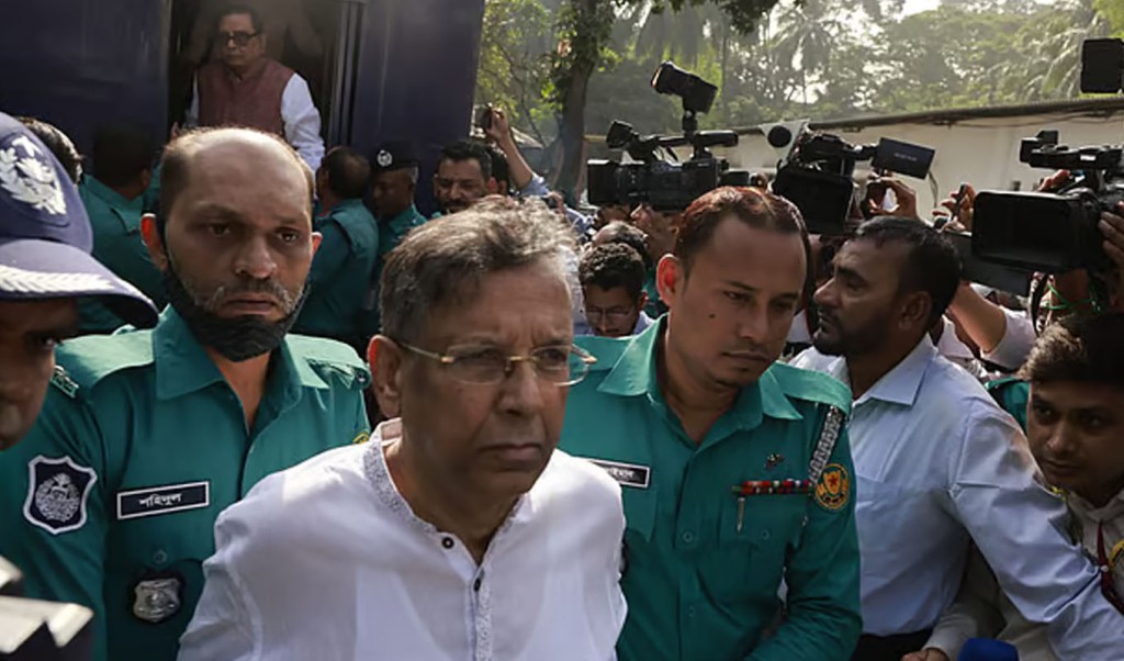 সাবেক মন্ত্রী আনিসুল, তাজুল ইসলাম ও আইজিপি মামুনসহ ১৮ জনকে আদালতে হাজির 4 anis 1741148609 সাবেক মন্ত্রী আনিসুল, তাজুল ইসলাম ও আইজিপি মামুনসহ ১৮ জনকে আদালতে হাজির