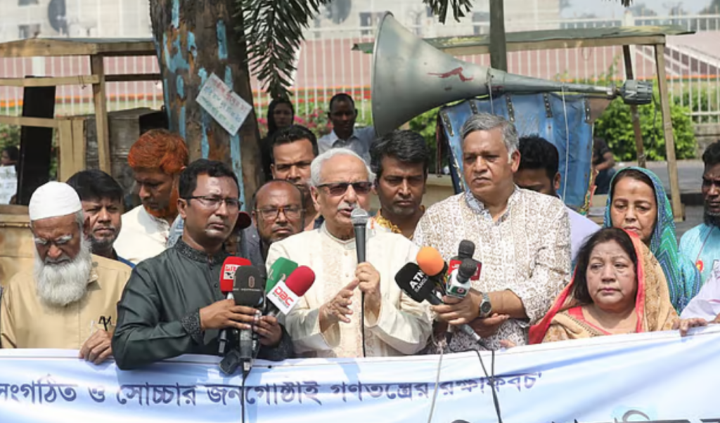 ‘সংস্কার ছাড়া নির্বাচন হলে আবারও স্বৈরাচারের পুনরুত্থান হবে’ 3 bodiul alam 1740831716 ‘সংস্কার ছাড়া নির্বাচন হলে আবারও স্বৈরাচারের পুনরুত্থান হবে’
