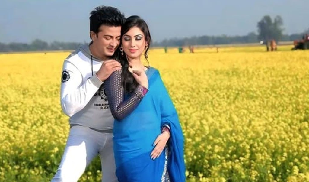 bubli 1743131714 শুভ জন্মদিন জীবন্ত মেগাস্টার শাকিব খান, আমার শাহরুখ খান: অপু বিশ্বাস