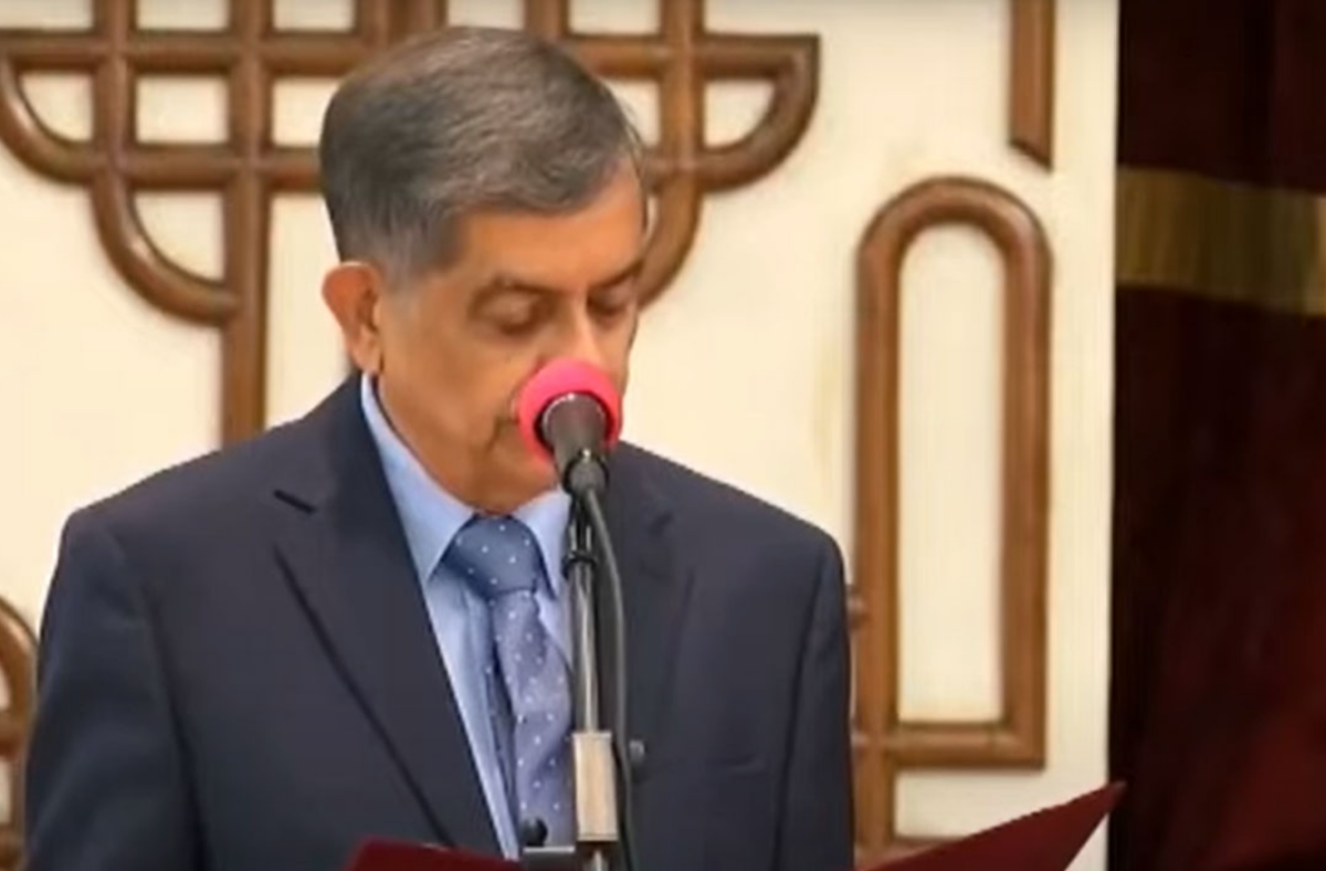 দেশের ভেতরই শিক্ষার্থীরা ভবিষ্যৎ দেখবে- এমন শিক্ষাব্যবস্থার স্বপ্ন দেখি: শিক্ষা উপদেষ্টা