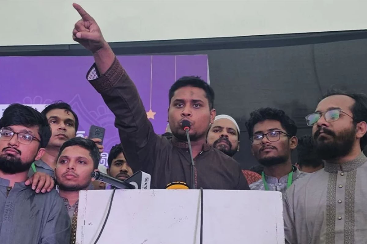 আওয়ামী লীগকে পুনর্বাসনের জন্য ষড়যন্ত্র করা হচ্ছে: হাসনাত