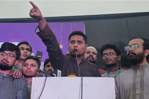 আওয়ামী লীগকে পুনর্বাসনের জন্য ষড়যন্ত্র করা হচ্ছে: হাসনাত