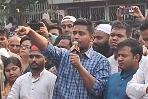 ‘নির্বাহী আদেশে নয়, বিচার প্রক্রিয়ায় আ.লীগকে নিষিদ্ধ করতে হবে’