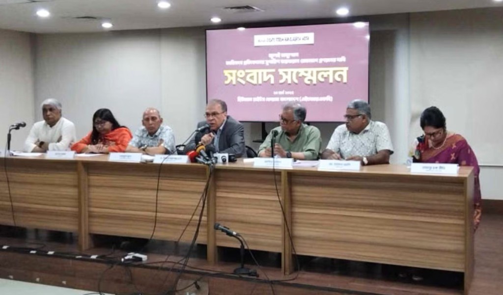 iftekaruzzaman 1742469209 ‘ডিজিএফআইয়ের কার্যক্রম সীমিত ও আনসার-ভিডিপির ওপর সামরিক কর্তৃত্ব বন্ধ করতে হবে’
