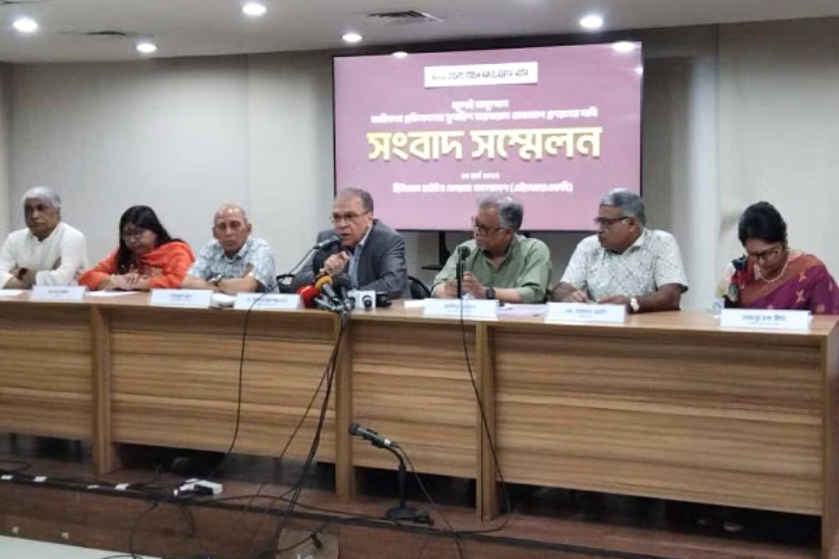 ‘ডিজিএফআইয়ের কার্যক্রম সীমিত ও আনসার-ভিডিপির ওপর সামরিক কর্তৃত্ব বন্ধ করতে হবে’