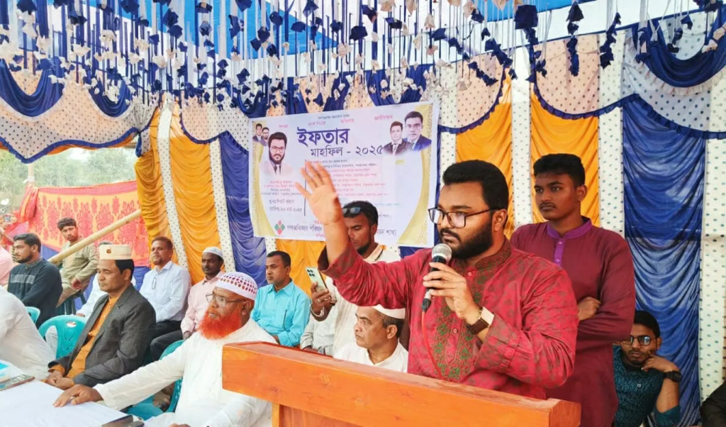 image 1360x800 10 1743060422 যে সংস্কারে আ.লীগকে নিষিদ্ধ নেই, সেই সংস্কার আমরা চাই না: ফারুক
