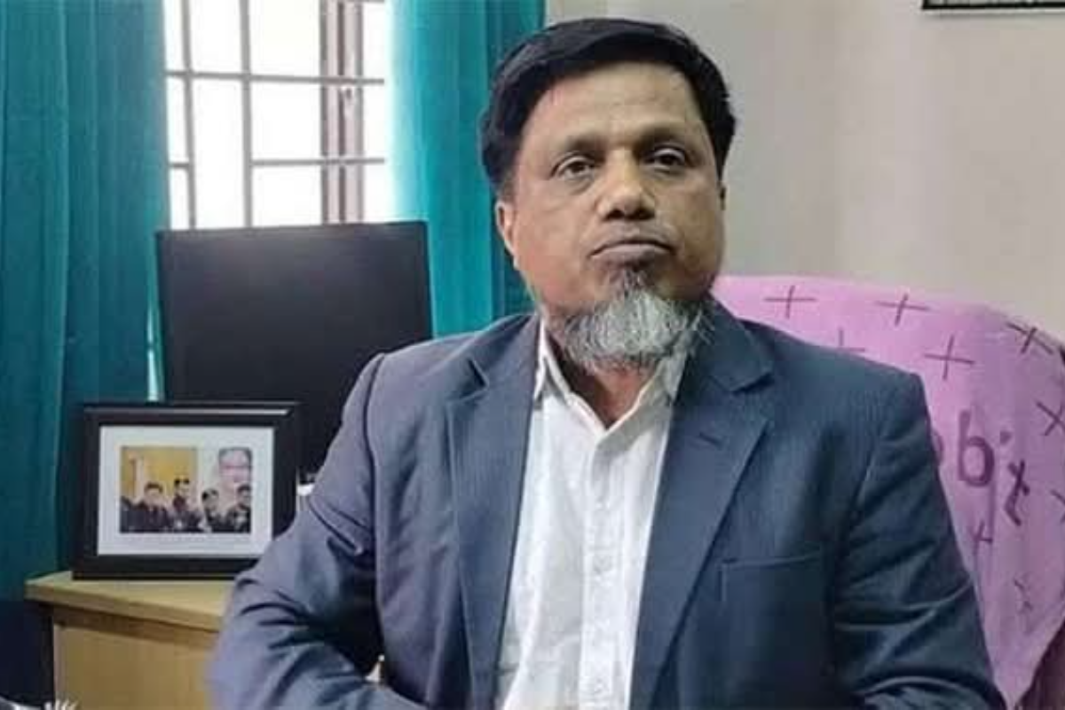 কুবি ডেপুটি রেজিস্ট্রার জাকিরকে সাময়িক বরখাস্ত