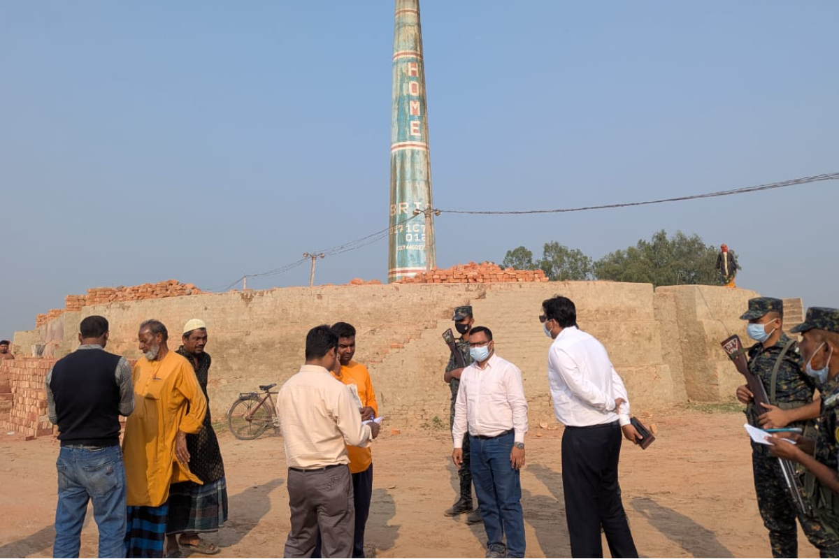 সারাদেশে মোবাইল কোর্ট অভিযানে ৪৬২ ইটভাটা বন্ধ, জরিমানা ২০ কোটি