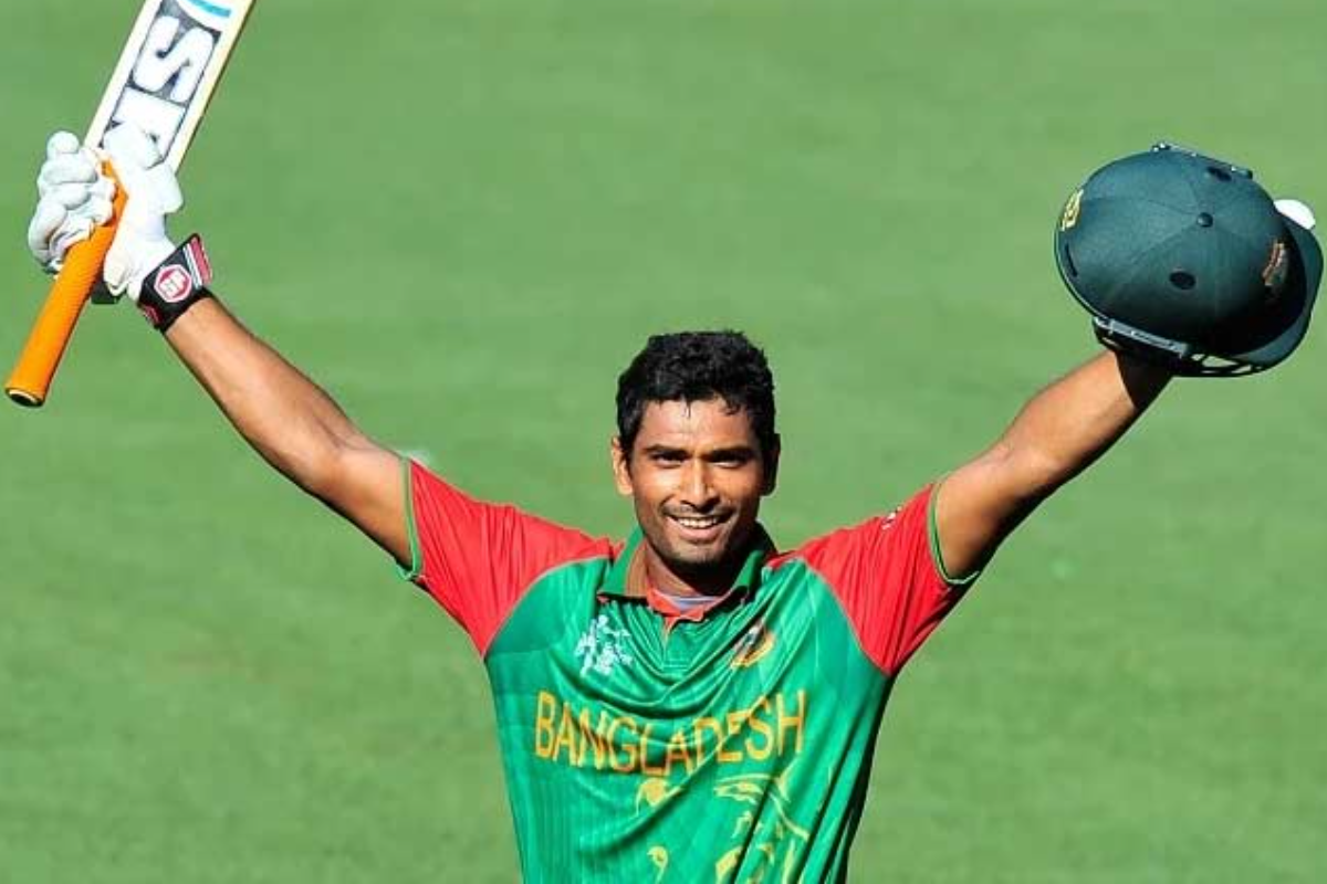 বিসিবির কেন্দ্রীয় চুক্তি থেকে সরে গেলেন মাহমুদউল্লাহ