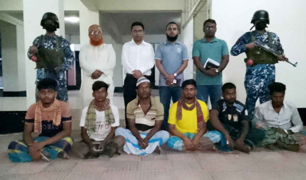 চাঁদপুরে জাটকা ধরায় ১১ জেলে আটক 4 image 1360x800 16 1741337090 চাঁদপুরে জাটকা ধরায় ১১ জেলে আটক