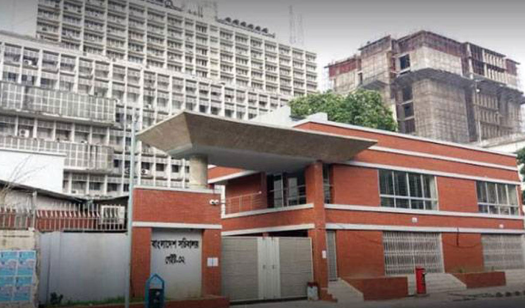 image 1360x800 17 1742611109 সচিবালয়ে আউটসোর্সিং কর্মীদের জন্য হচ্ছে নতুন নীতিমালা
