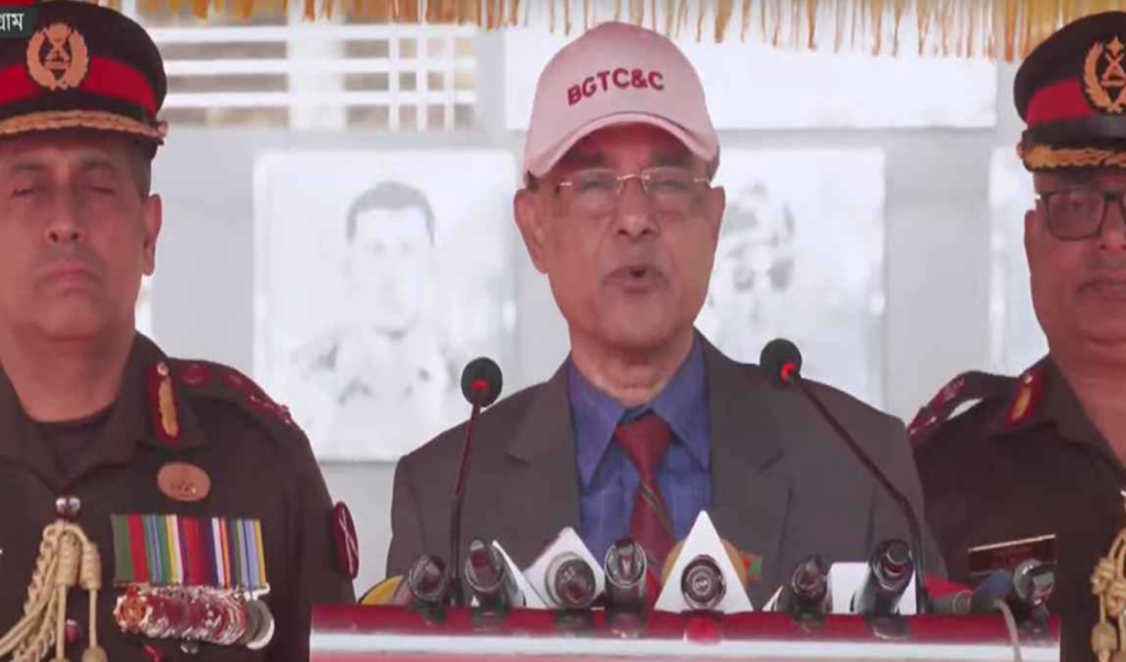 সীমান্তে নিরাপত্তা নিয়ে শঙ্কার কারণ নেই: স্বরাষ্ট্র উপদেষ্টা 3 image 1360x800 19 1740819579 সীমান্তে নিরাপত্তা নিয়ে শঙ্কার কারণ নেই: স্বরাষ্ট্র উপদেষ্টা