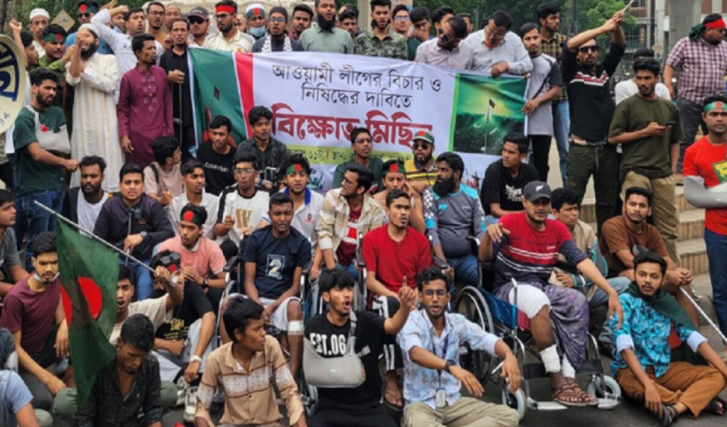 image 1360x800 28 1742628107 আ. লীগ নিষিদ্ধের দাবিতে ৪৮ ঘণ্টার আল্টিমেটাম, ঢাকা অবরোধের হুমকি