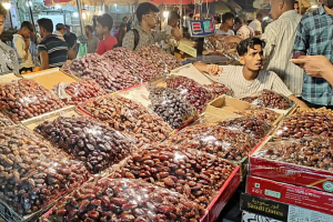 খেজুরে অতি মুনাফায় হতাশ ভোক্তা