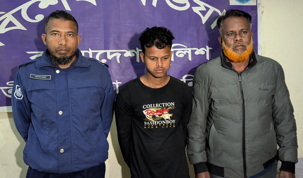 লালমনিরহাটে সাত বছরের শিশুকে ধর্ষণচেষ্টা, যুবক আটক 4 image 1360x800 9 1741931636 লালমনিরহাটে সাত বছরের শিশুকে ধর্ষণচেষ্টা, যুবক আটক
