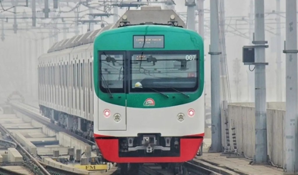 রমজানে মেট্রোরেলে পানি বহনে নির্দেশনা 2 metro 1740842195 রমজানে মেট্রোরেলে পানি বহনে নির্দেশনা