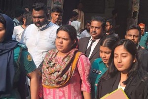 মিছিল থেকে গ্রেপ্তার যুব মহিলা লীগের নেত্রীসহ তিনজন রিমান্ডে