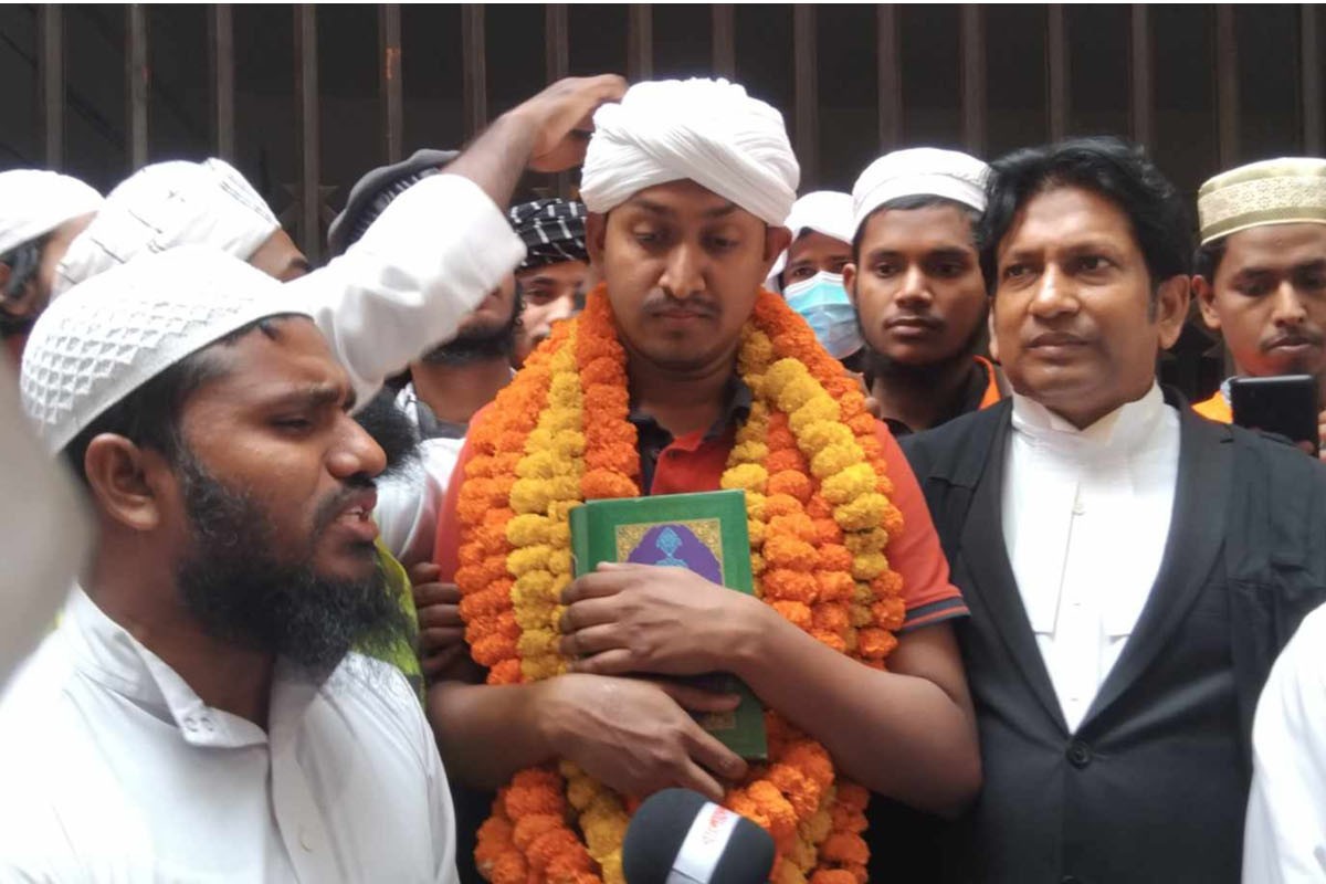 ছাত্রীকে হেনস্তাকারী মোস্তফার জামিন