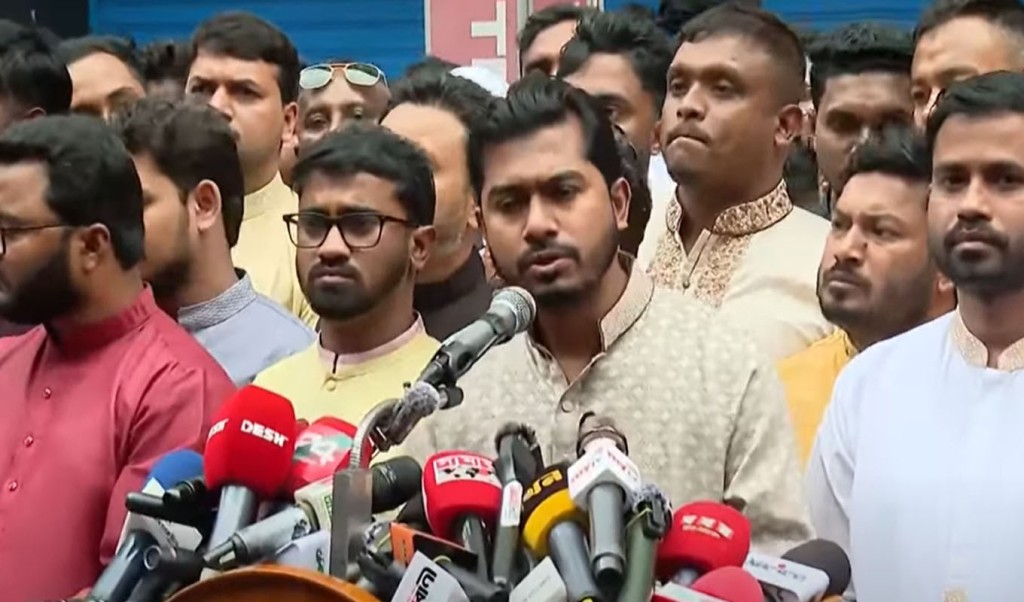 nur 1742612747 গণঅভ্যুত্থানে সেনা কর্মকর্তাদের অবদান অস্বীকার করে বিভাজন তৈরি করতে চায়: নুরুল হক