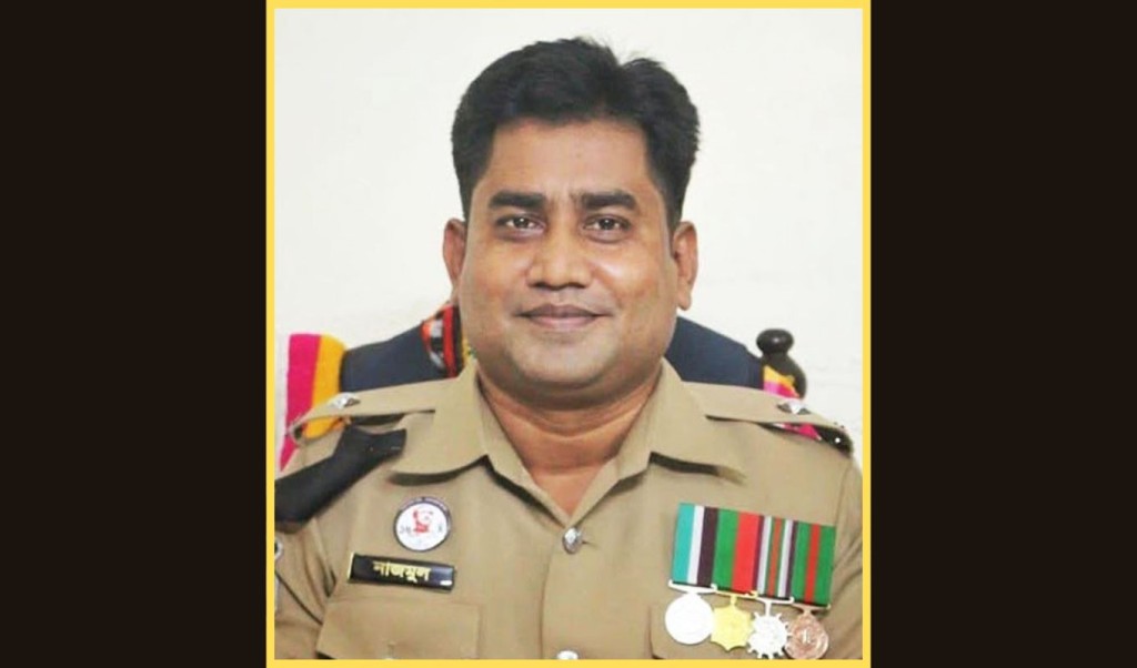 oc nazmul 1742482059 এনজিওর নারী কর্মীকে যৌন নির্যাতনের পর ওসি বদলি