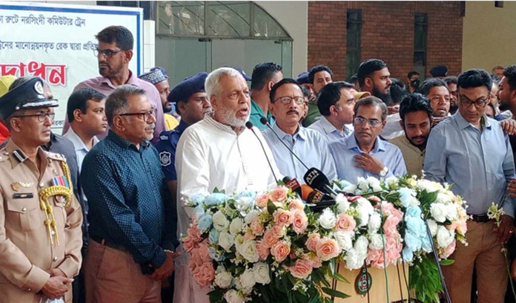 rail 1742966881 রেলওয়েতে এক টাকা রোজগার করার জন্য আড়াই টাকা খরচ হয়: রেলপথ উপদেষ্টা