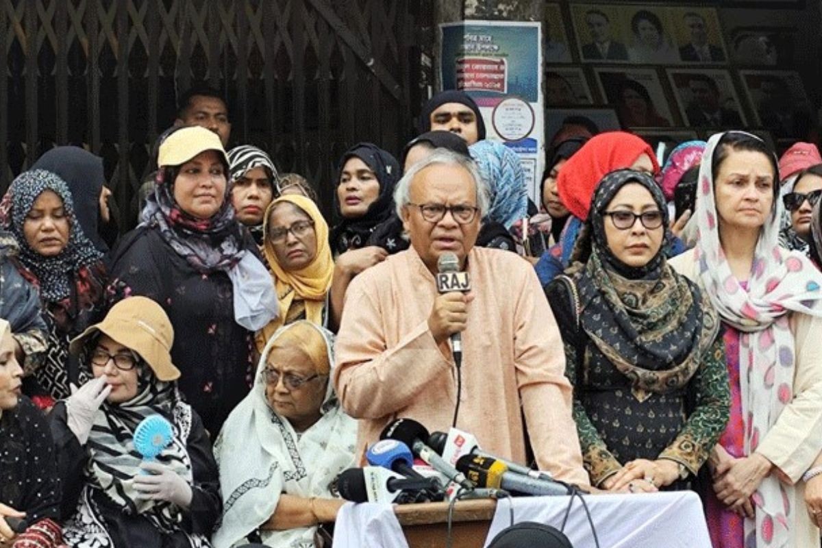 যে ক’দিন আছেন, মানুষের কল্যাণে কাজ করুন: উপদেষ্টাদের উদ্দেশে রিজভী
