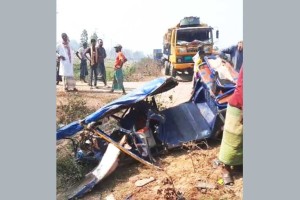 হবিগঞ্জে ট্রাকের চাপায় নিহত ২, আহত ২