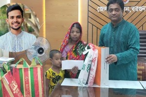 সেই মন্টু দাসের পরিবারকে ঈদ উপহার দিলেন উপদেষ্টা আসিফ মাহমুদ