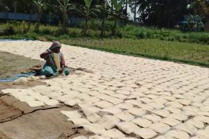 বগুড়ার সাদা চিকন সেমাইয়ের চাহিদা বেড়েছে দেশে জুড়ে