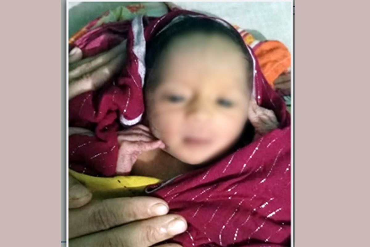 ব্রাহ্মণবাড়িয়ায় ঝোপ থেকে নবজাতক উদ্ধার