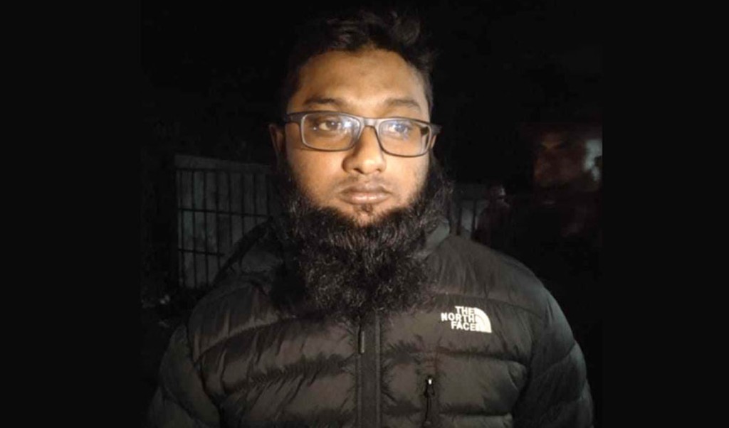 suman 1742527154 গুলশান শুটিং ক্লাবের সামনে মাথায় অস্ত্র ঠেকিয়ে গুলি করে যুবককে হত্যা