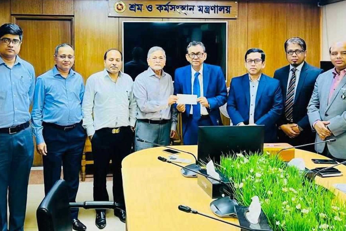 বেক্সিমকোর বন্ধ ১৪ প্রতিষ্ঠানের শ্রমিকদের ৫২৫ কোটি টাকা দিচ্ছে সরকার