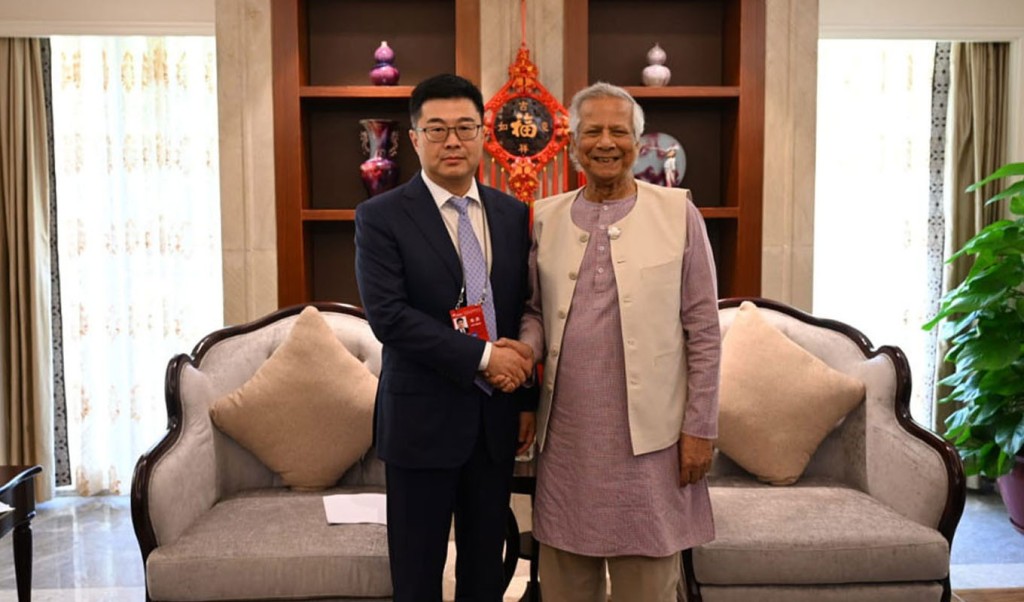 yunus 1743051911 প্রধান উপদেষ্টার সঙ্গে চীনের রপ্তানি-আমদানি ব্যাংক চেয়ারম্যানের সাক্ষাৎ
