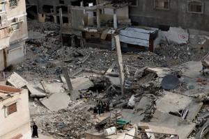 ঈদের দিনেও গাজায় ইসরায়েলি হামলায় ৬৪ ফিলিস্তিনি নিহত