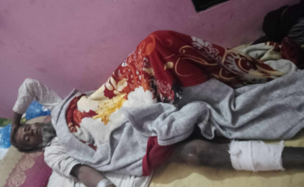 তরমুজ ব্যবসা 1742831405 বাউফলে চাঁদা না পেয়ে তরমুজ চাষীকে কুপিয়ে জখম