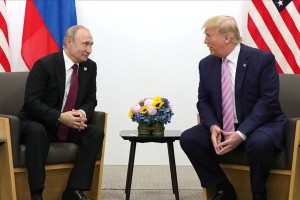 রাশিয়া-ইউক্রেন যুদ্ধ অবসানে মঙ্গলবার পুতিনের সঙ্গে কথা বলবেন ট্রাম্প